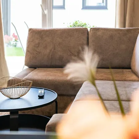 Tropicana Gold Bobolin