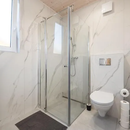 Tropicana Gold Jaktstuga Bobolin